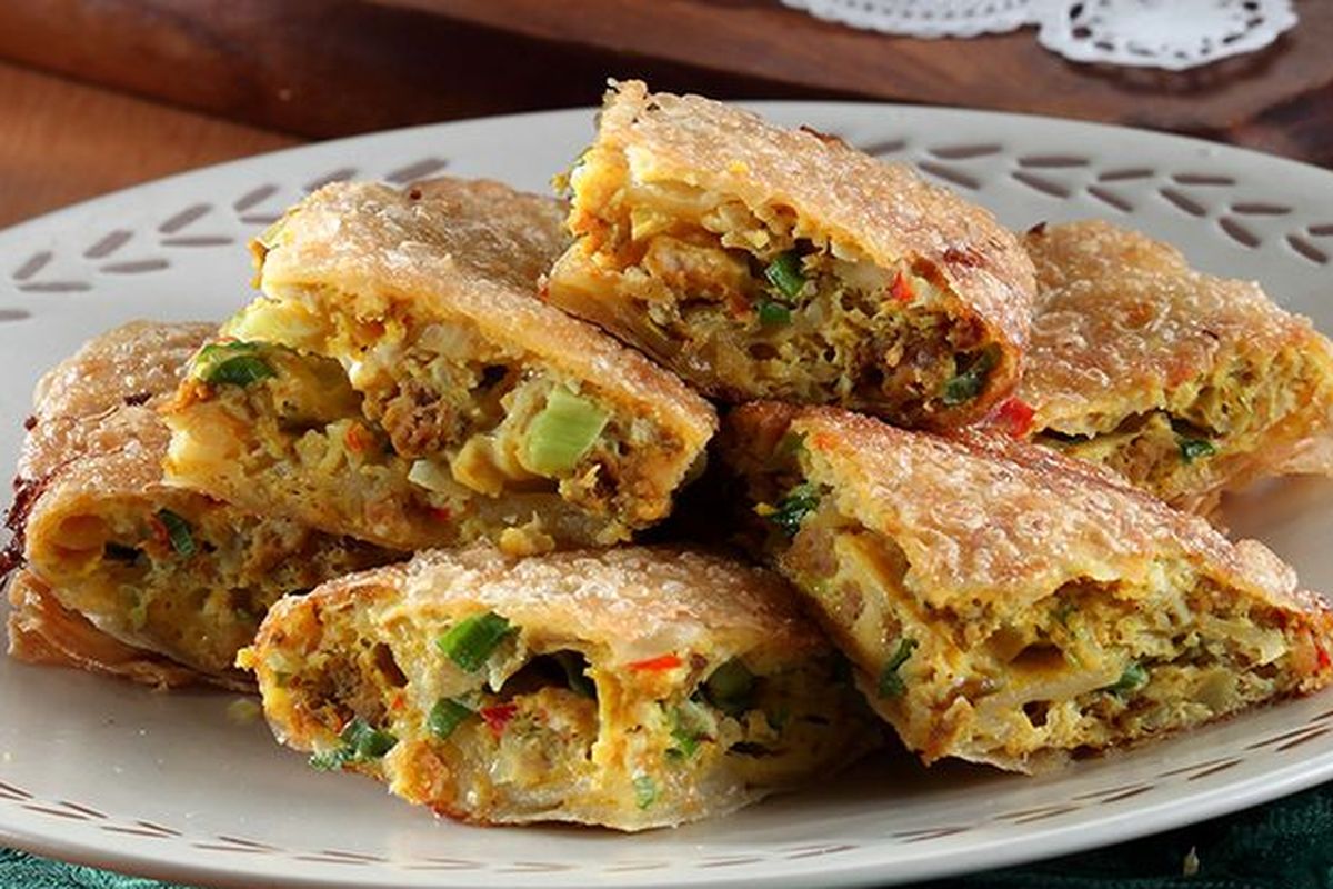 Resep Martabak Telur Spesial – Renyah, Gurih, dan Enak