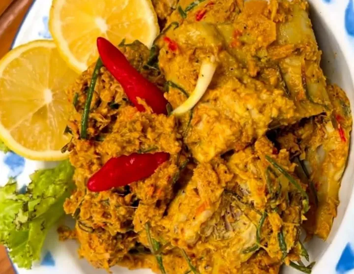 Resep Arsik Ikan Mas Khas Batak dengan Bumbu Tradisional